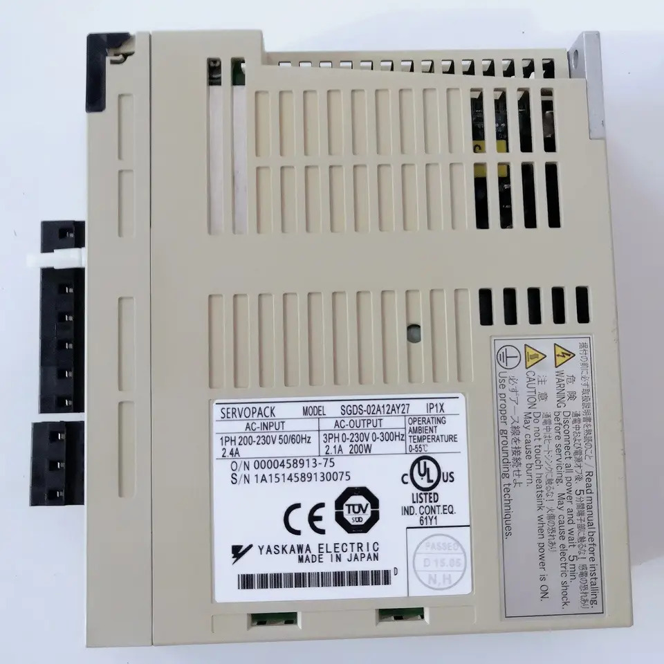 SGDS-02A12AY27 서보 드라이브 SGDS 02A12AY27 신