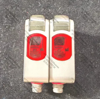 레이저 센서 LR-ZB100C3P 10-30V DC 전원공급장치