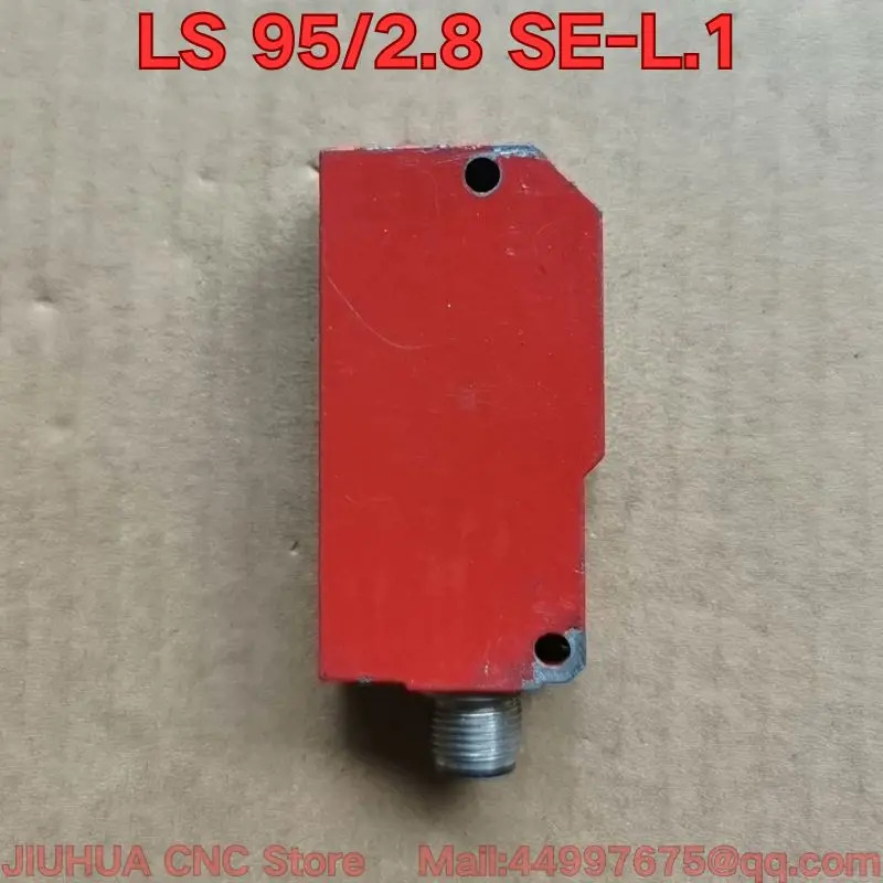 리퍼 LS 95/2.8 SE-L.1 광전센서 기능 리퍼는 정상