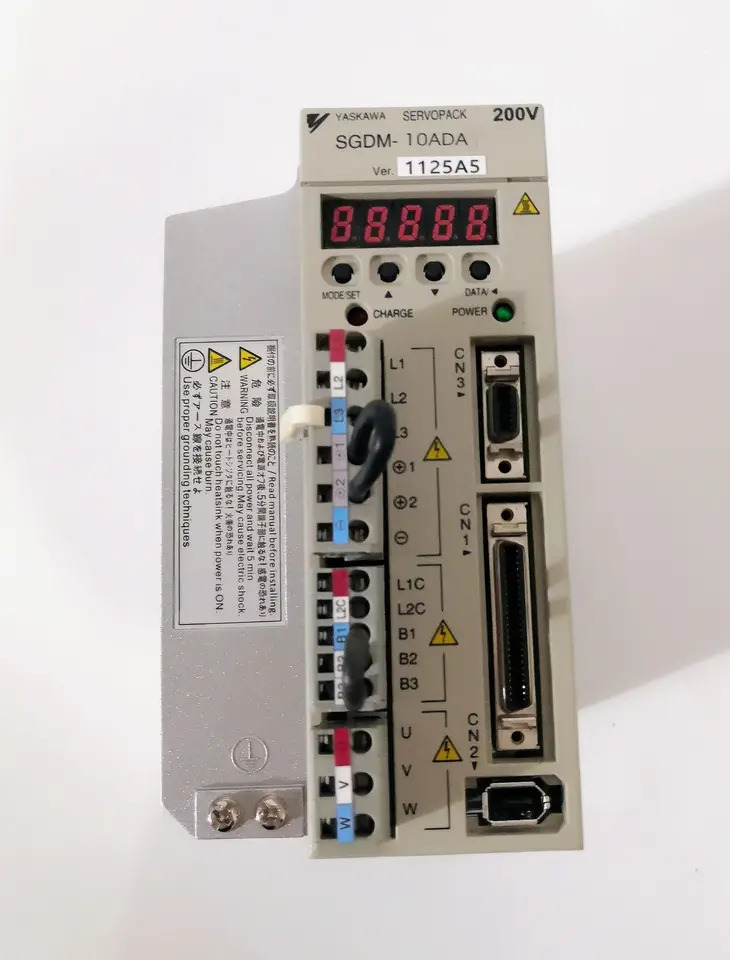 SGDM-10ADA 서보 드라이브 SGDM 10ADA 신