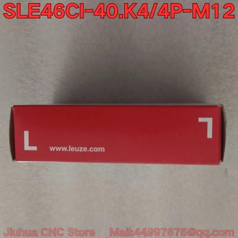 SLE46CI-40.K4/4P-M12 광전센서