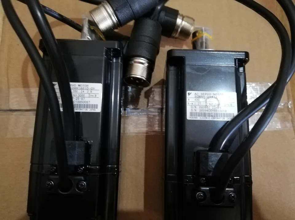 Yaskawa 전기 SGM호환-01ANA-YR11/SGM호환-01ANA-YR12 100W 당일