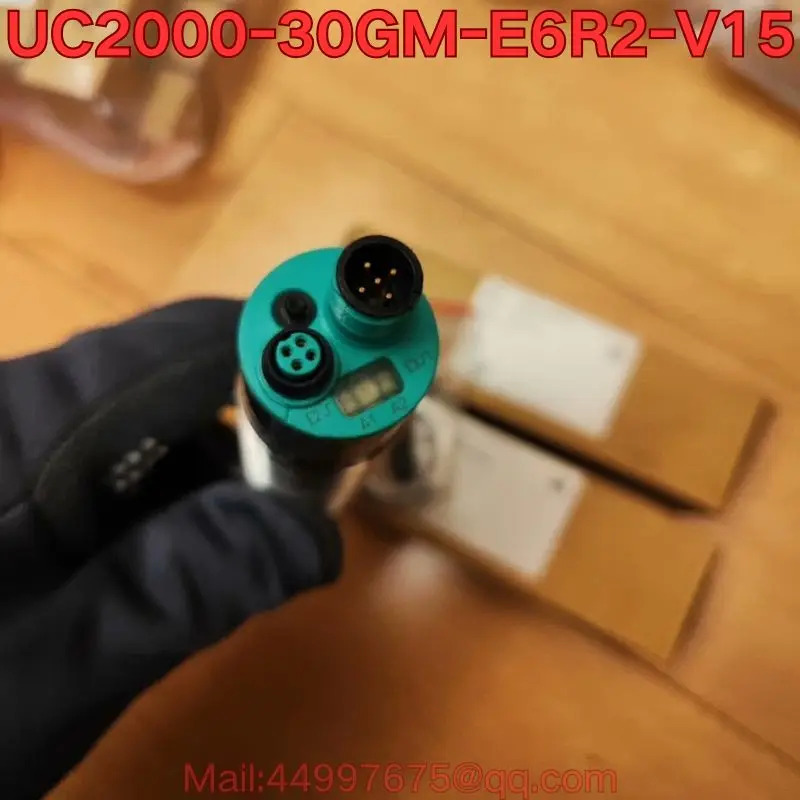 UC2000-30GM호환-E6R2-V15 초음파 센서