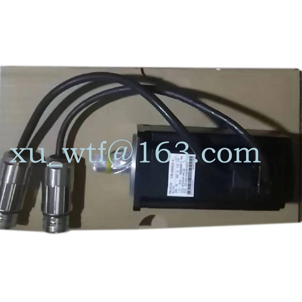 R7M-A20030-S1-D R7M-A40030-S1-D R7M-A40030-S1 R7M-A40030-BS1-D R7M-A75030-S1 오리지널 서보모터 신