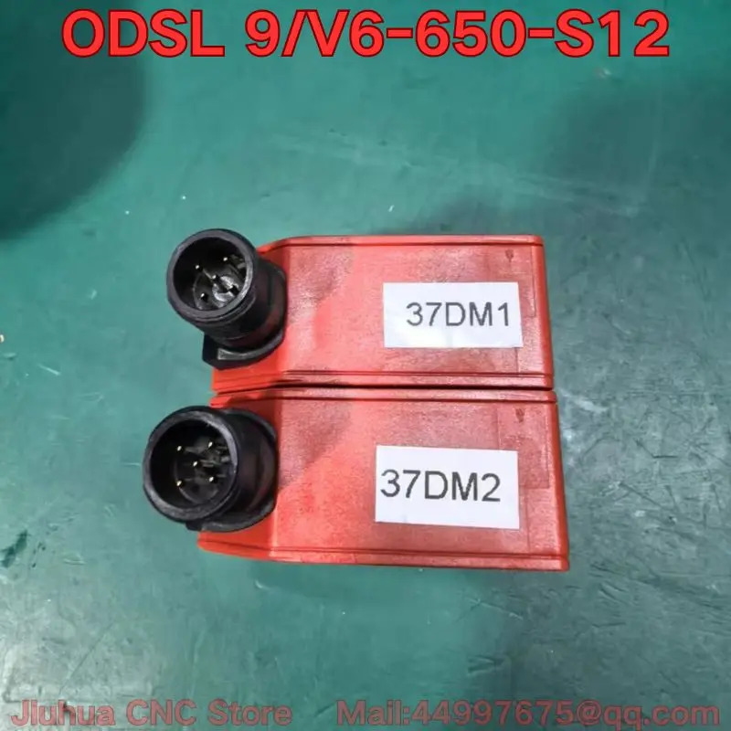 리퍼 ODSL 9/V6-650-S12 적외선 거리 측정기 기능 리퍼는 정상