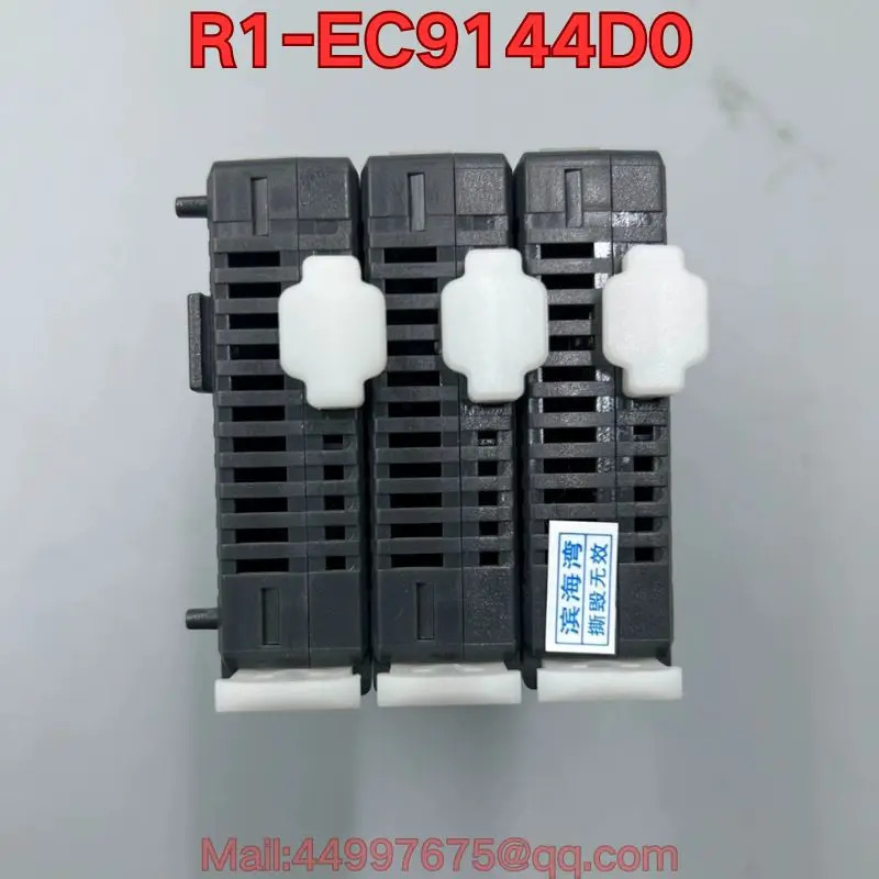 리퍼 R1-EC9144D0 PLC 모듈 기능 리퍼는 정상
