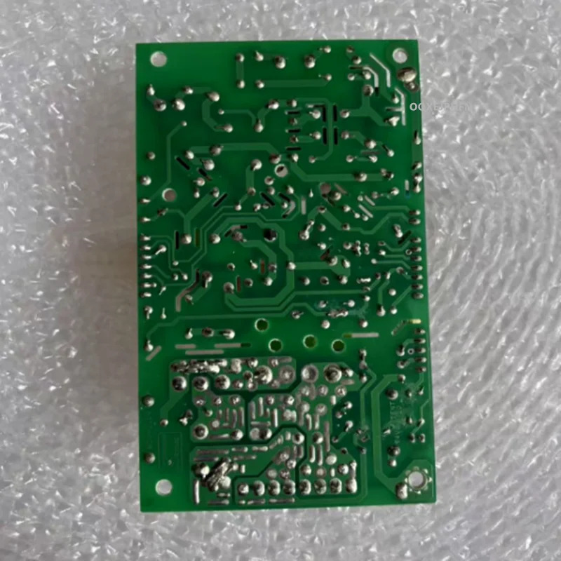 거새 전원공급장치 SKYNET 12V11A SNP-Z107 새 처럼 작동