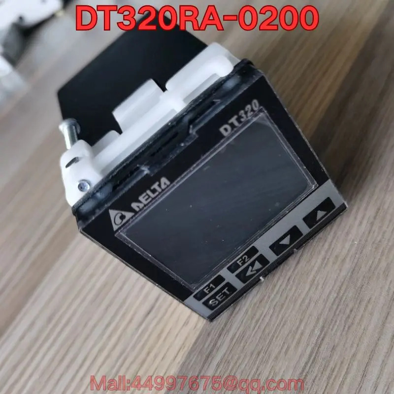 DT320RA-0200 온도 컨트롤러