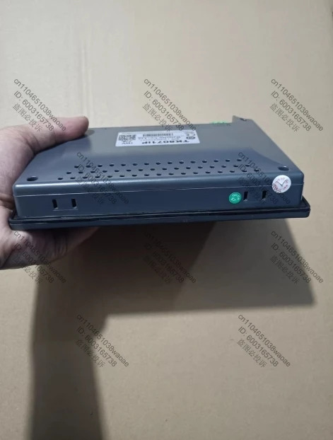 7인치 터치 스크린 모델 TK8071ip는 정상적으로 작동
