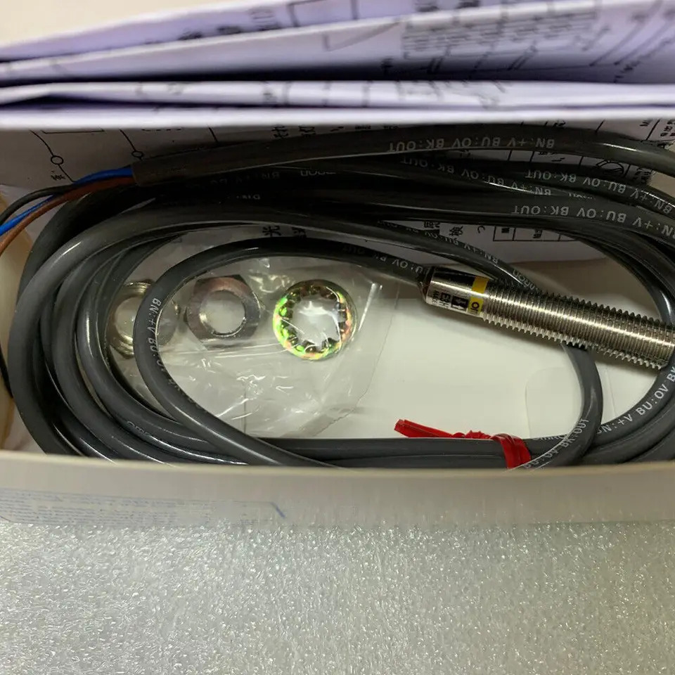 Omron E3HT-DS3E1 반사형 광전스위치 센서