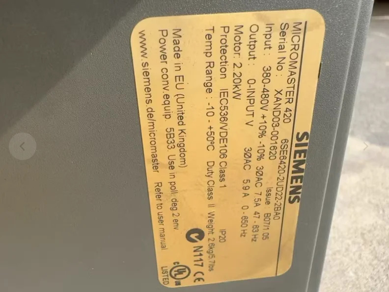 420 인버터 2.2 kW 380V 기능 패키지 촬영 오리지널 분해