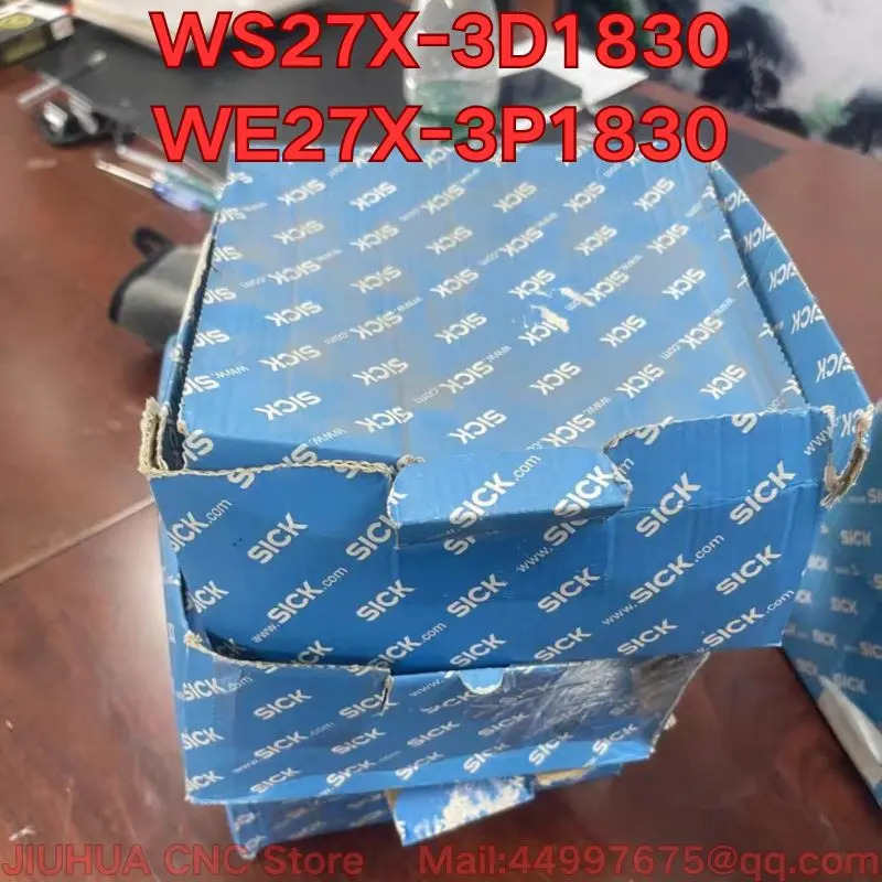 WE27X-3P1830 WS27X-3D1830 광전센서 상자는 상대적으로 오래되었습니다.