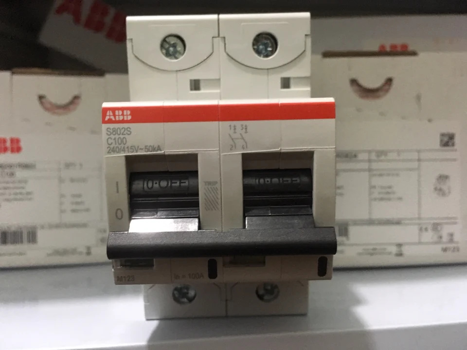 ABB 하이 브레이킹 회로차단기 S802S-B100 S802S-C100 신