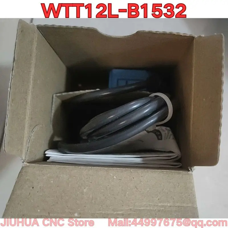 WTT12L-B1532 광전센서