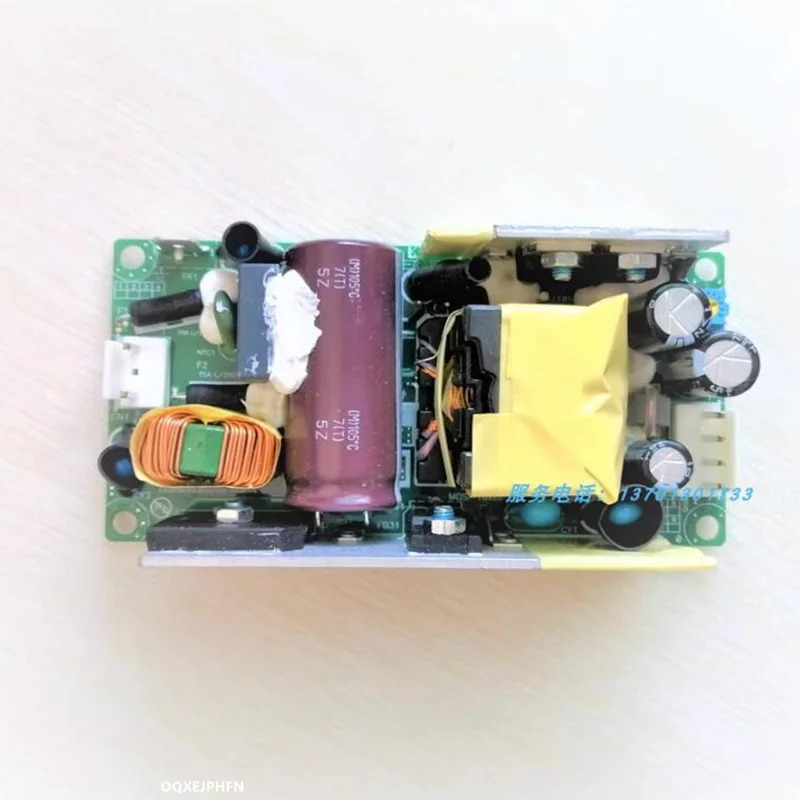 오리지널 전원공급장치 델타 12V 100W MDS-100BPS12 B