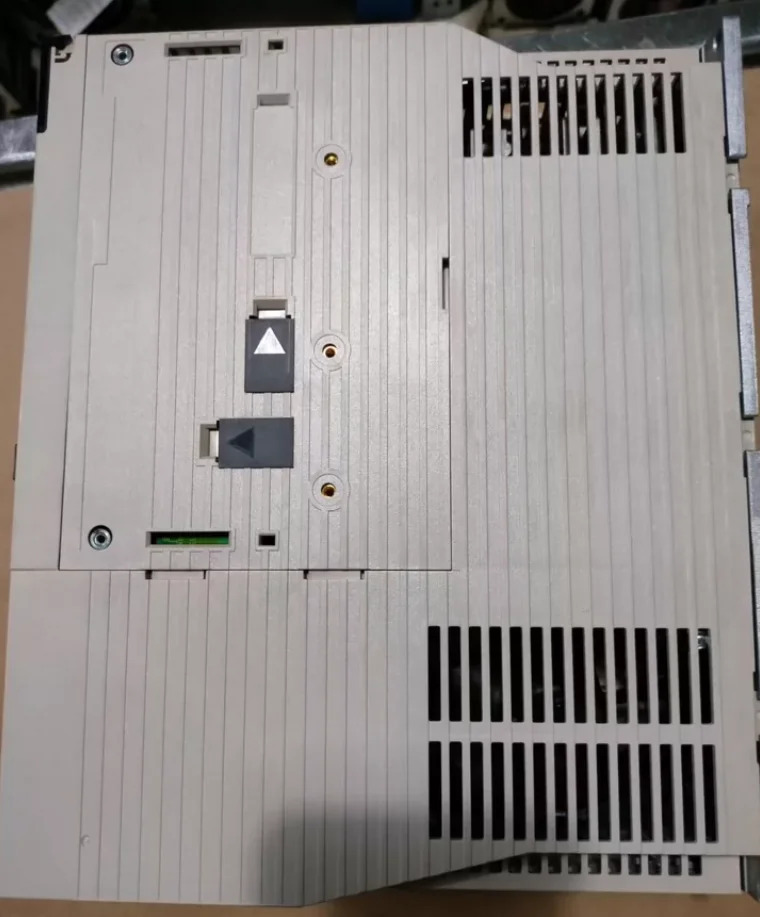 리퍼 서보 드라이브 SGDV-330A01A002000 SGDV 330A01A002000