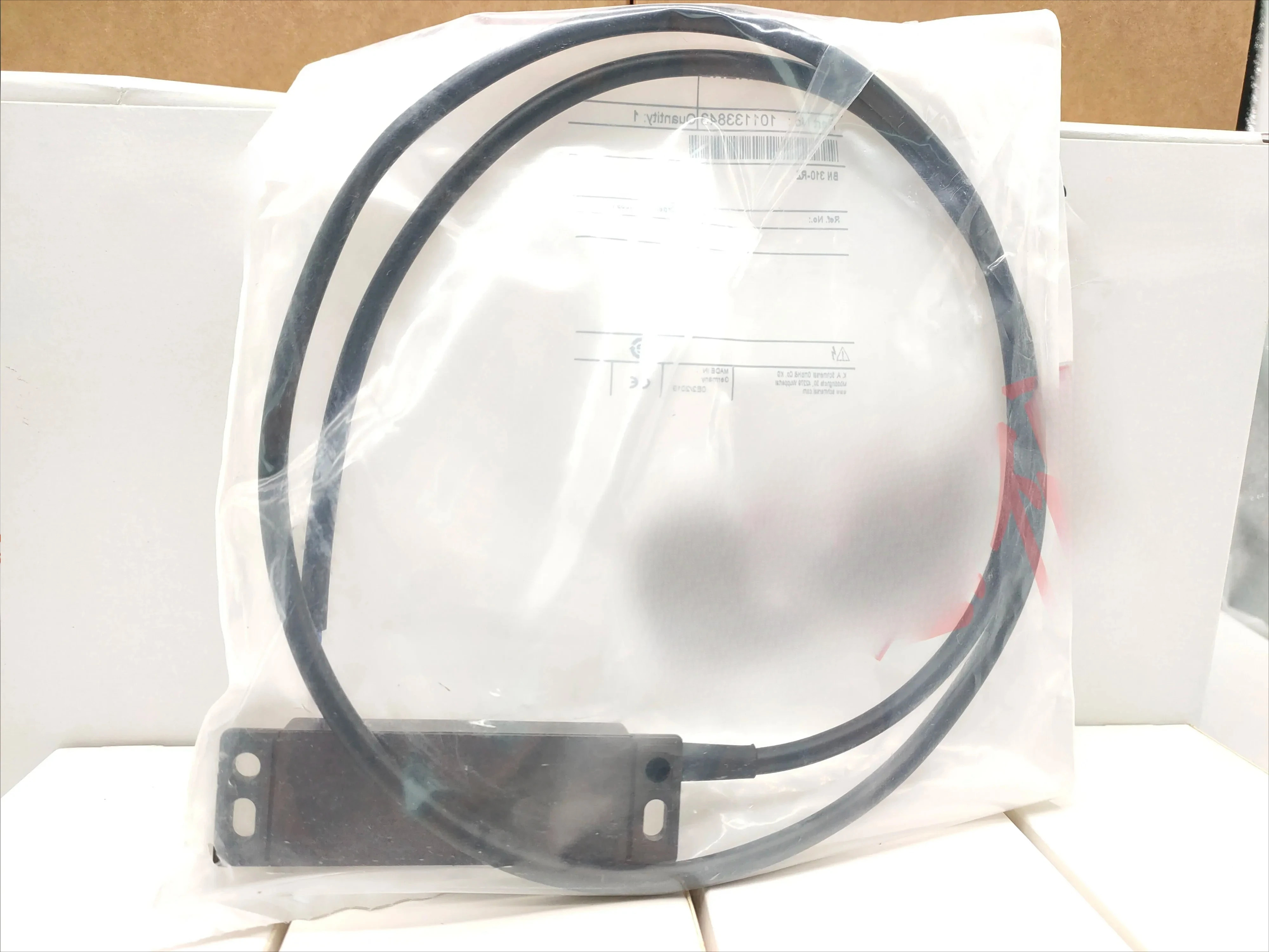 독일은 산업스위치 310-RZ/310-RZ-2766/120-11Z를 했습니다.