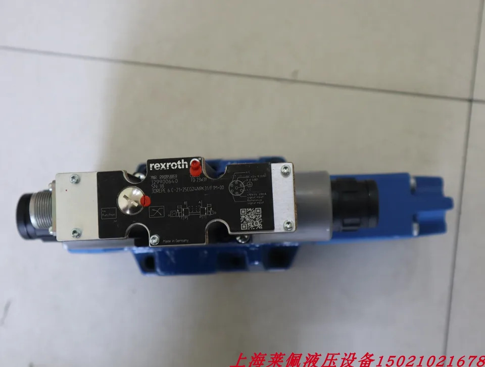 렉스로스 REXROTH R900961305 4WRZE16W6-150-7X 6EG24N9EK31 F1D