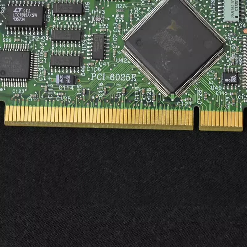 미국 NI PCI-6025E 데이터 수집 카드 0012 777744-01