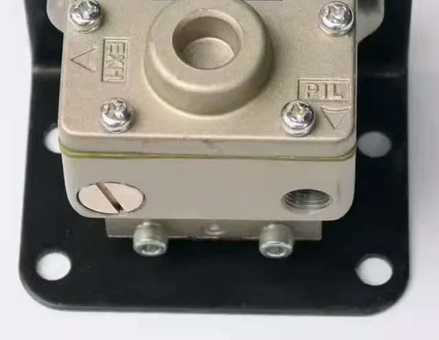 VR2110-F01-X3 VR2110-F01-X102 VR2110-01-N01 VR2110-01-X3 SYJ314-5LZ SYJ314-5LOZ