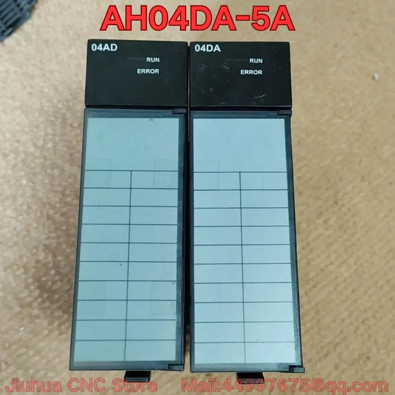 리퍼 AH04DA-5A PLC 모듈 기능 리퍼는 정상