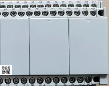 2PCS PLC AFPXHC30R FP-XH C30R