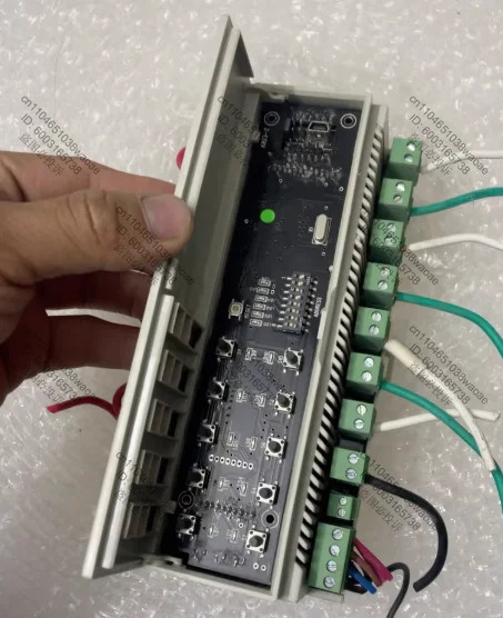컨트롤러 SDR-RL-C08/10 120-240VAC 50/60HZ 리퍼 완료