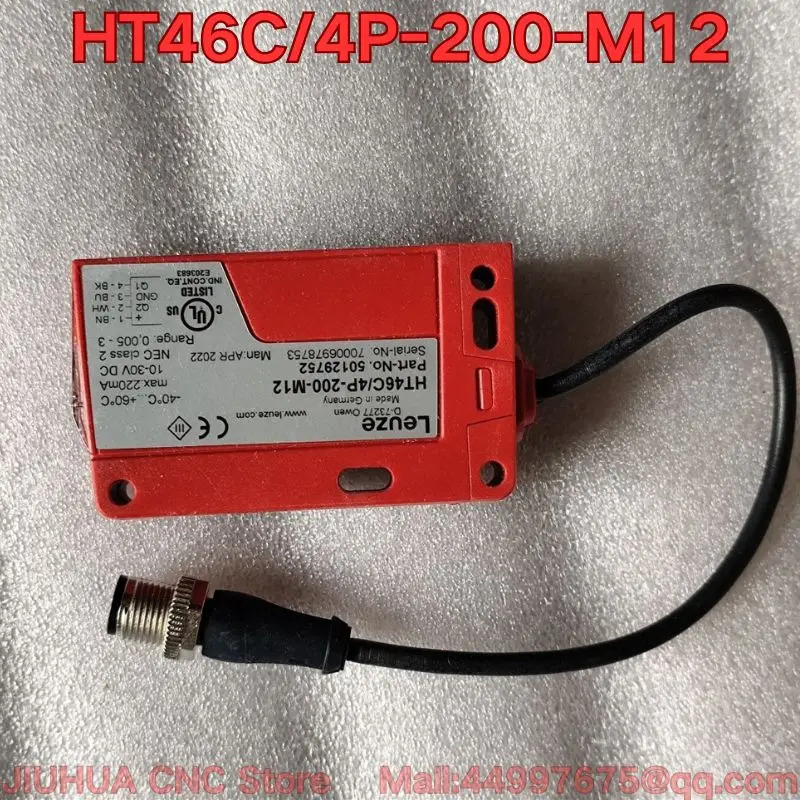 HT46C/4P-200-M12 광전센서