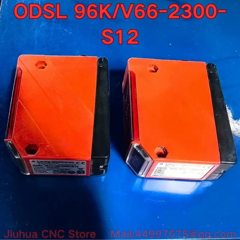 리퍼 ODSL 96K/V66-2300-S12 레이저 거리 측정 센서 기능 리퍼는 정상