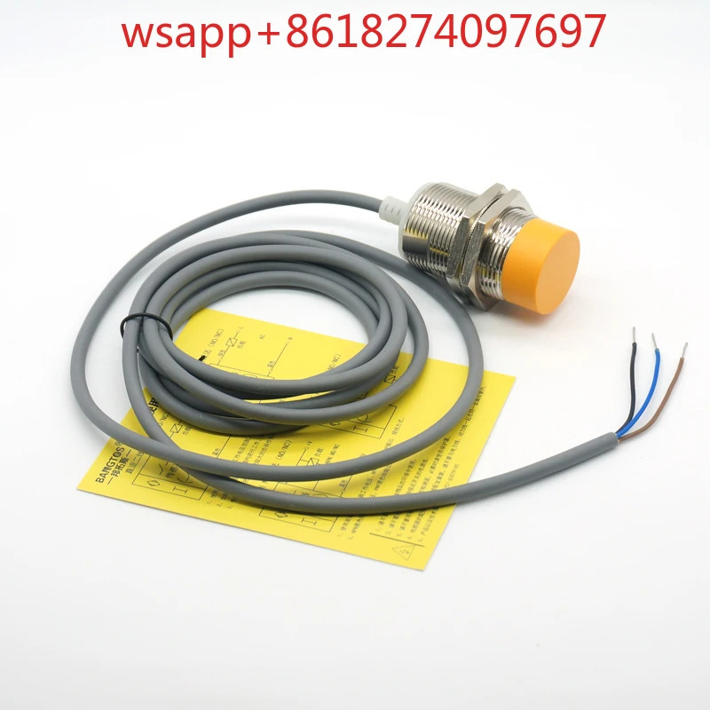 M30 인덕션 금속 매립되지 않은 스위치 NPN 3 와이어 PNP 센서 A30-15NO 24V