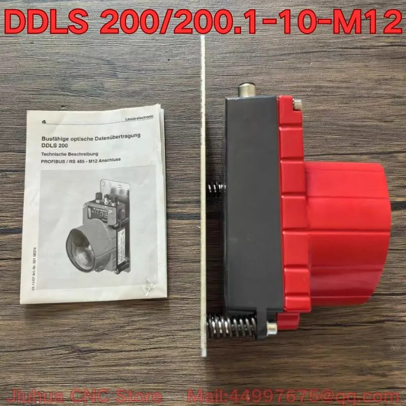 DDLS 200/200.1-10-M12 레이저 거리 측정 센서