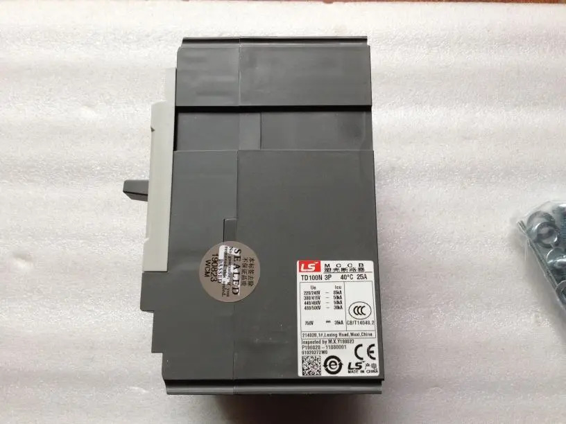 선박LS MEC 에어 스위치 TD100N FTU 15-100A 오리지널