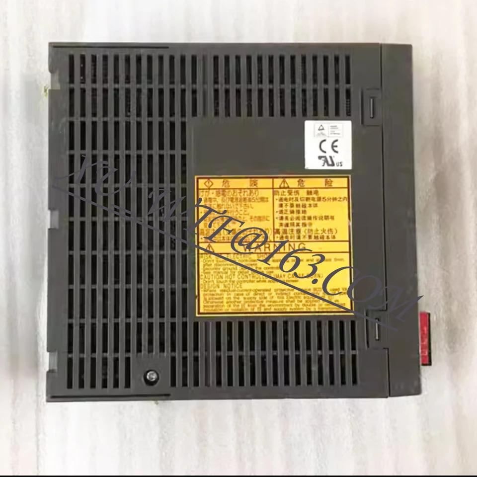 오리지널 서보 드라이버 RYC751C3-VVT2 신