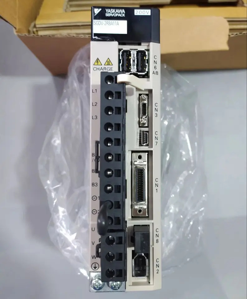 SGDV-2R8A11A 서보 드라이브 SGDV 2R8A11A 신