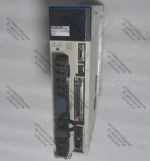 SGD7S-2R8A00A002 400W 서보 드라이버는 일반적으로 .