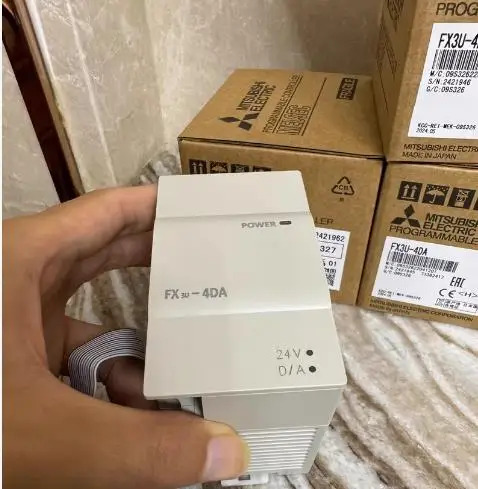FX3U-4DA FX3U-4AD