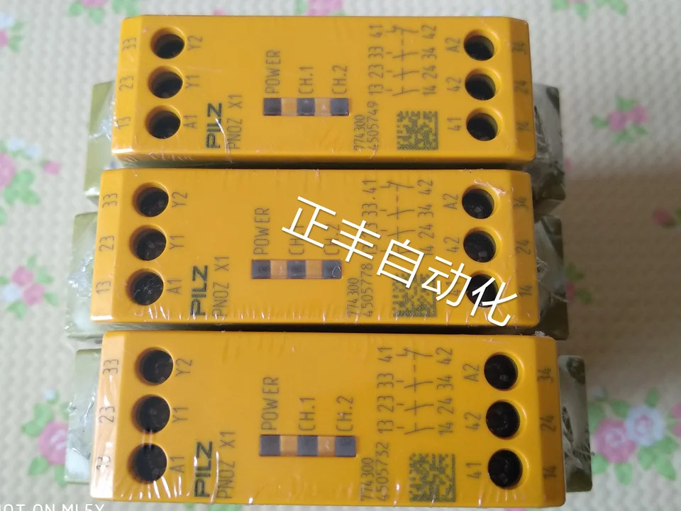 PNOZ X1 X1HT 일련 774300 PILZ 안전 릴레이 충실도 신