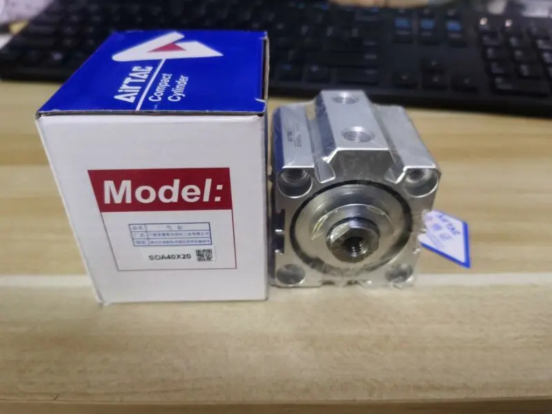 AirTAC SDA40X20 실린더