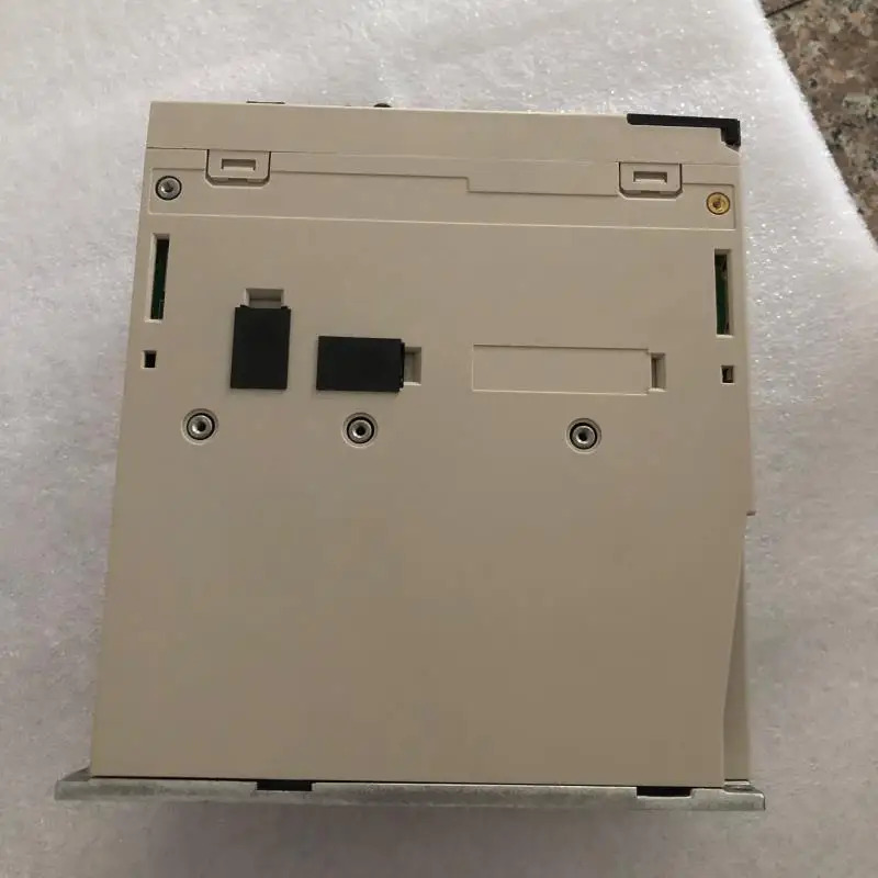 서보 드라이브 SGD7S -2R8A10A002