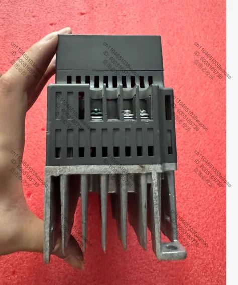 200W 주파수 변환기 220V 전압 VFD002EL21A