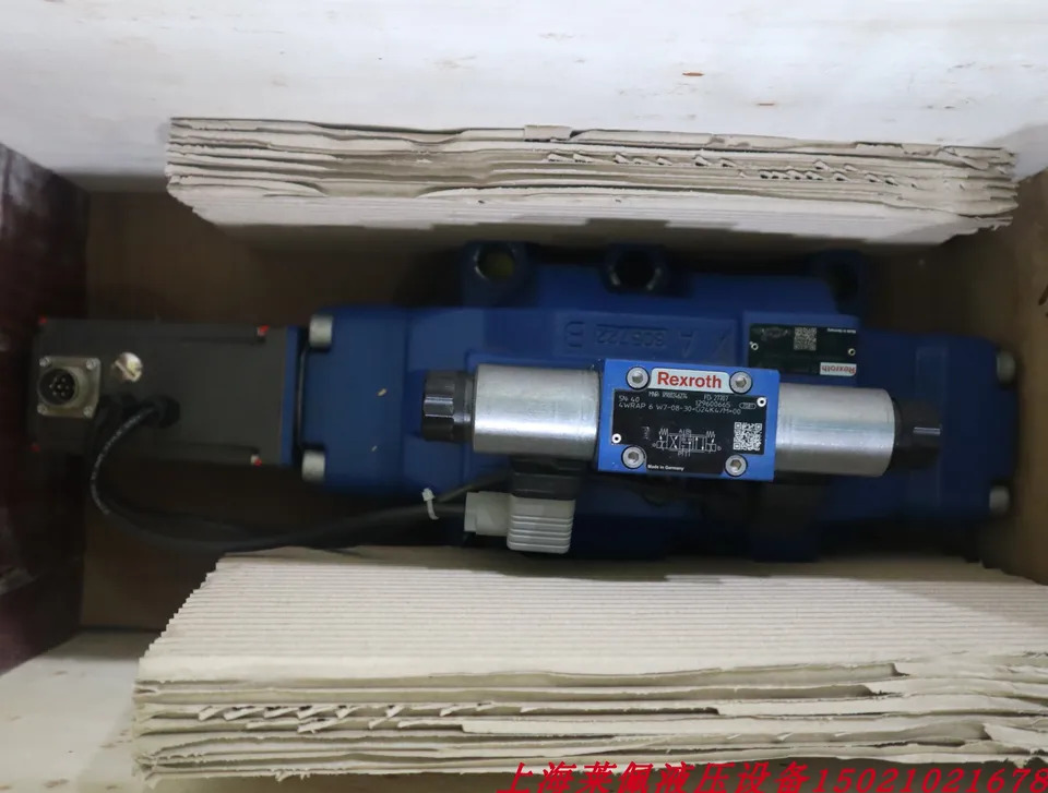REXROTH 비례 밸브 4WRAP6W7-08-30  G24K4/M 00 R900246274