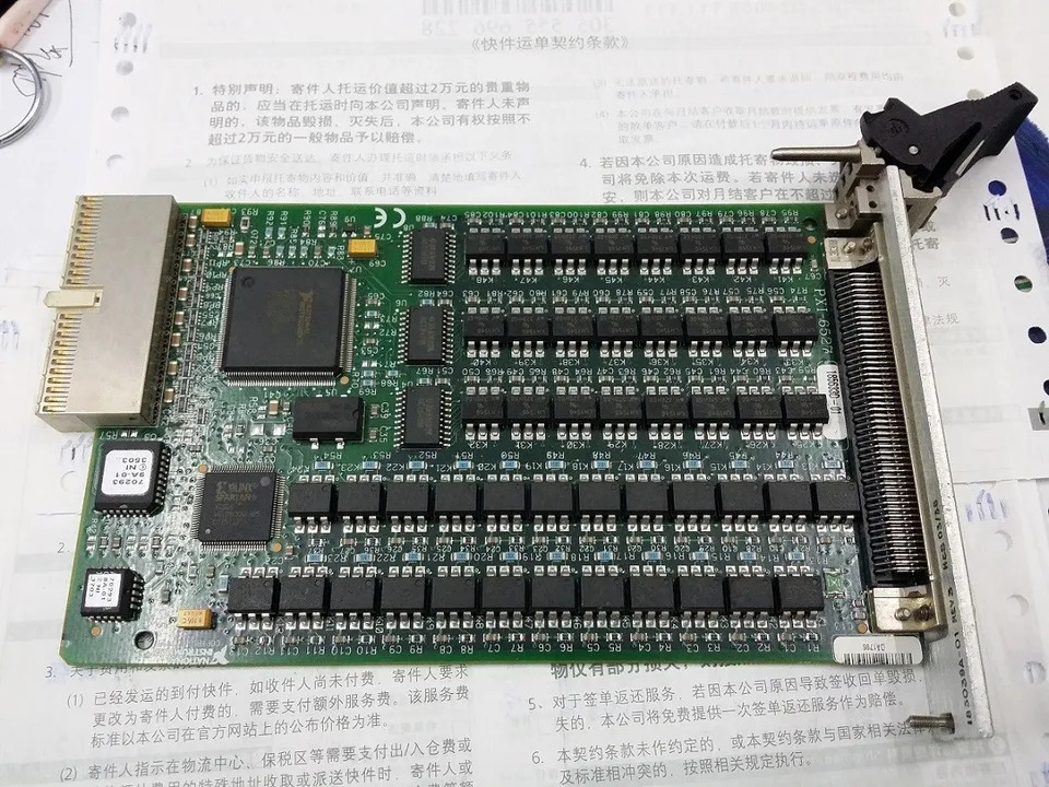 디지털 I/O 카드 그림 미국 NI PXI-6527 모듈 48 비트 병렬