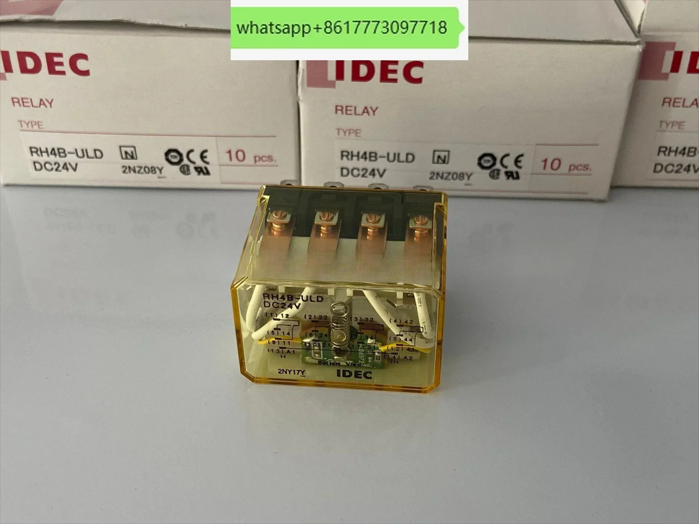 RH1B-UL DC24 12 48 IDEC 릴레이 RH2B-U AC220 110 240 RH3B RH4B