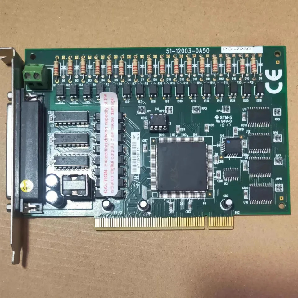ADLINK PCI-7230 16 채널 절연 입력 출력 데이터 수집 전환