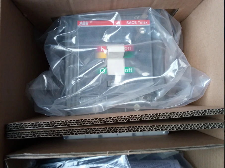 ABB 오리지널 Tmax 몰드 케이스 회로차단기 T5S400 PR221DS-LSI R400 FF 신