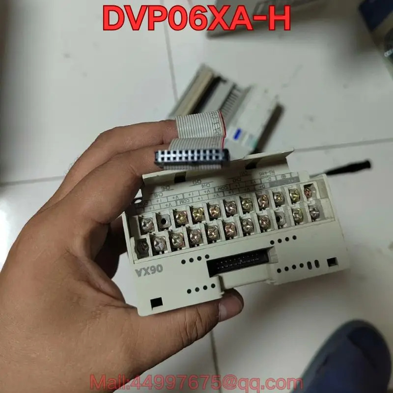 리퍼 DVP06XA-H 모듈 기능 리퍼는 정상 커버 누락