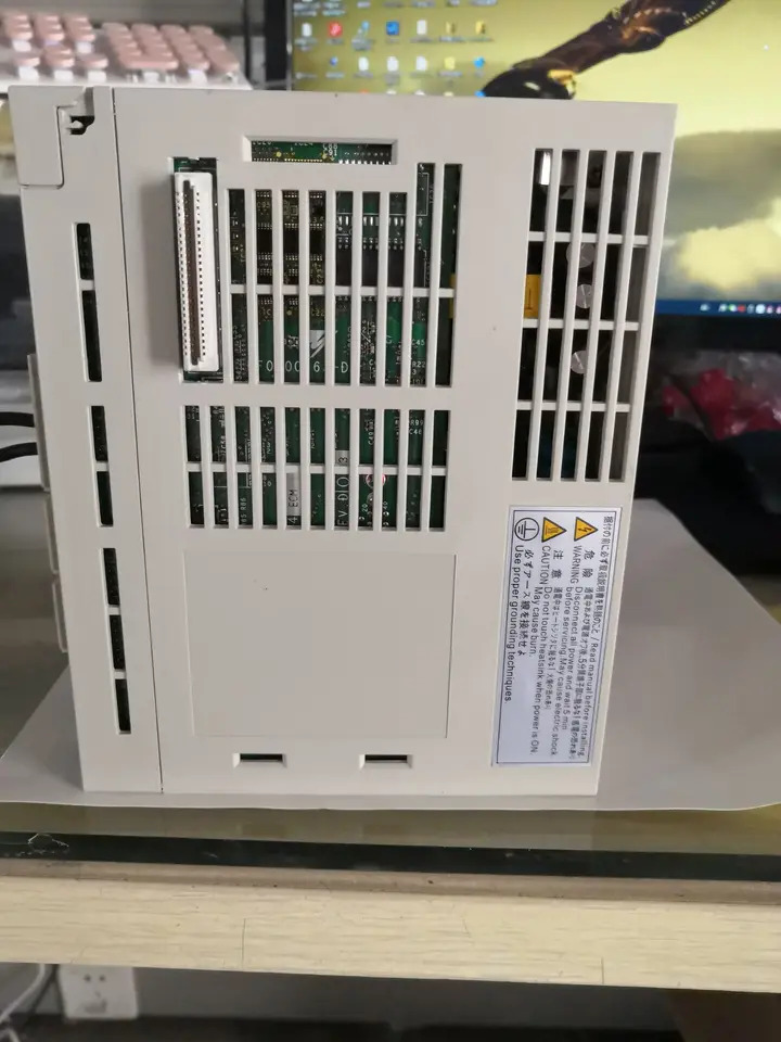 SGDH-02AE-OY 서보 드라이브 SGDH 02AE-OY 신