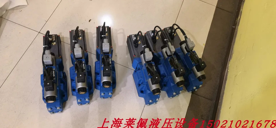 Rexroth 서보 밸브 R900731922 4WRKE25E350L-35 6EG24EK31 A1D