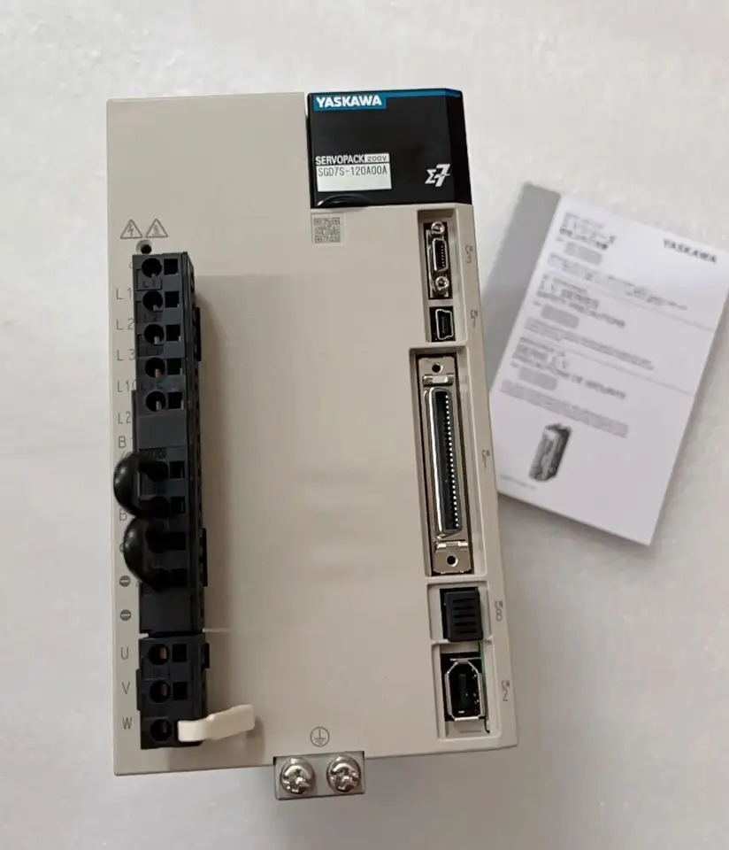 SGD7S-120A00A 서보 드라이브 SGD7S 120A00A