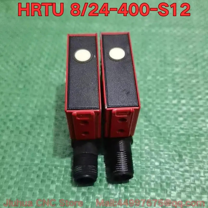 리퍼 HRTU 8/24-400-S12 형광 센서 기능 정상